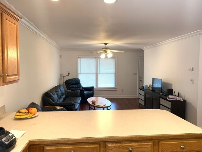 Photo - "Pre-Leasing August 2026" Large House Near...