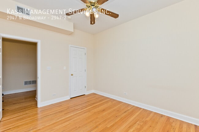 Photo - 2947 N Broadway Unit 2947-2