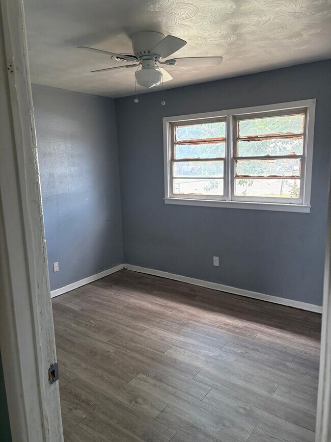Photo - $0 First Month's Rent / $0 Deposit at Move-in