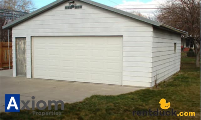 Photo - 420 Packard Ave