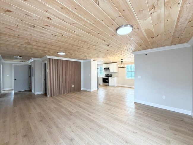 Photo - 3 1/2 Buffum St Unit 2