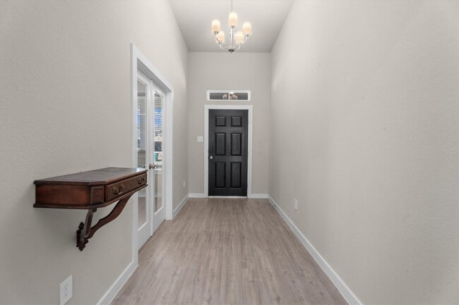 Photo - 713 Ivory Crk Ct