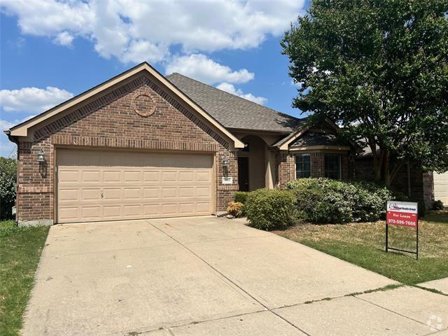 Building Photo - 506 Hackberry Dr Rental