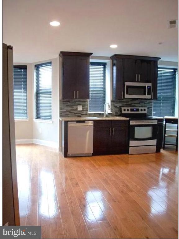 Photo - 1250 Ridge Ave Unit 3C