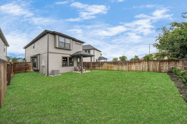 Photo - Revolution Way, Missouri City, TX 77489 - 3 BR 2.5 BA single-family home
