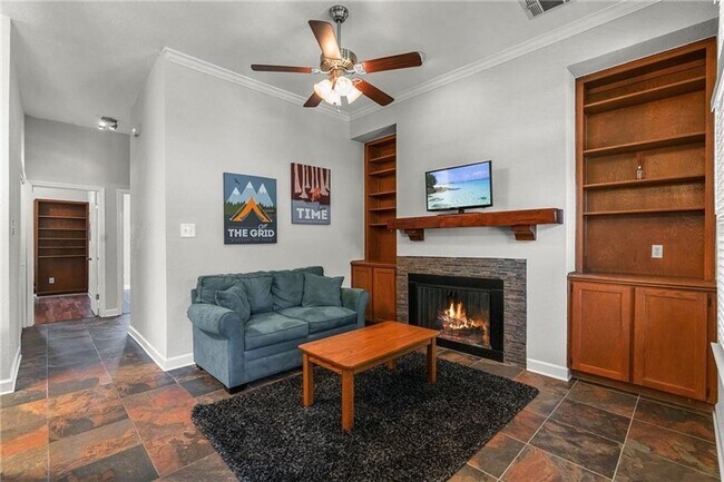 Photo - Wedgewood #302