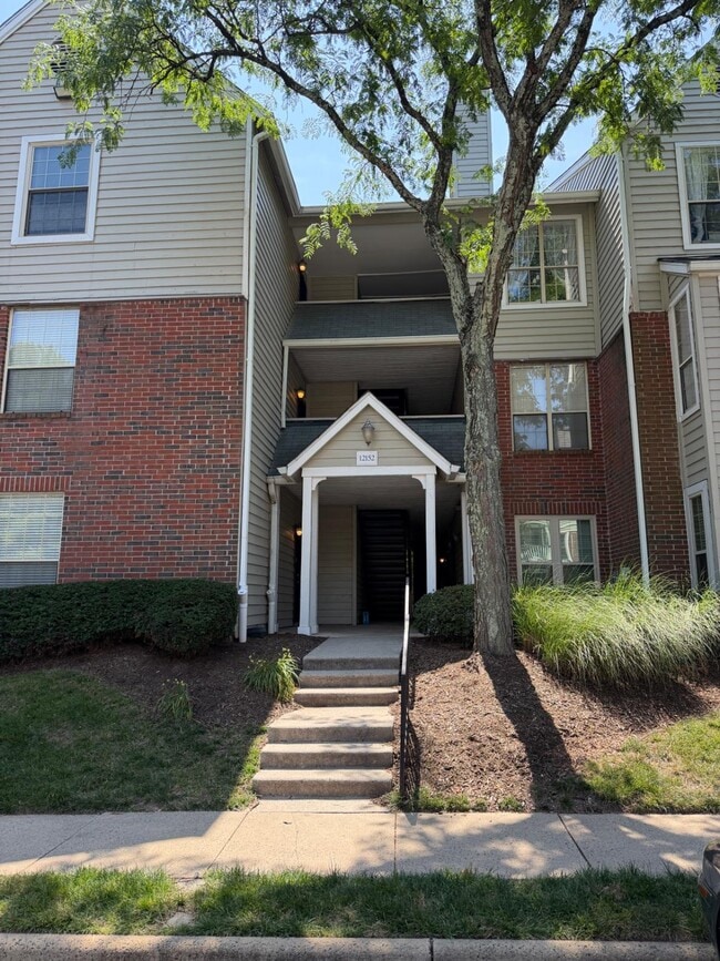 Building Photo - 12152 Penderview Terrace Unit 1304