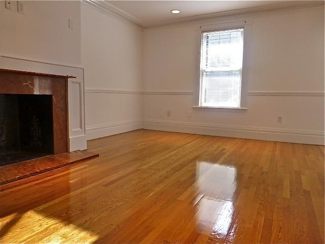 Photo - 256 Newbury St Unidad #5