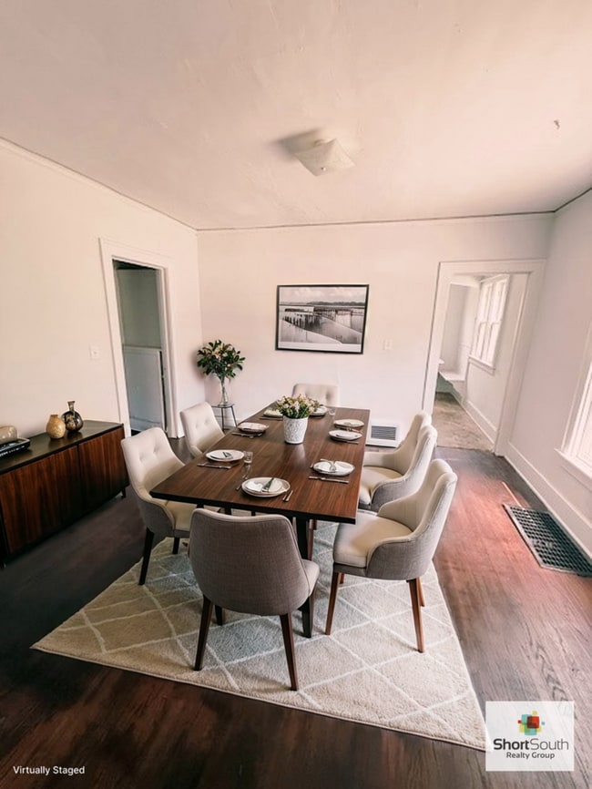 Photo - Updated 3 bed 1.5 bath townhome in Muskegon