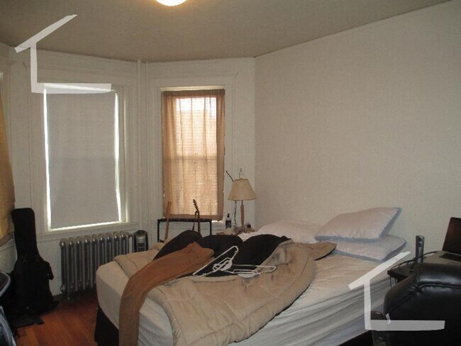 Photo - Spacious Fenway Apartment Available 9/1/26
