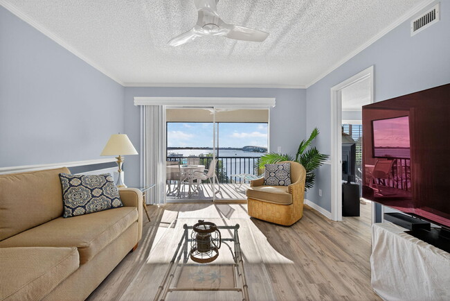 Photo - 390 NE Edgewater Dr Unit 403