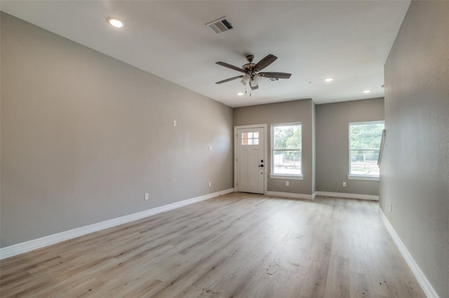 Photo - 5262 Ella Blvd