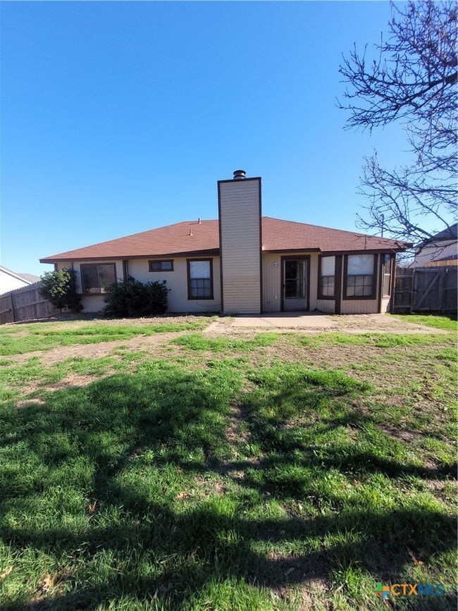 Building Photo - 307 Eichelberger Dr