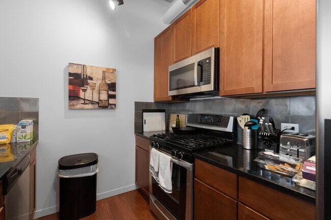 Photo - 3670 Woodward Ave Unit 506