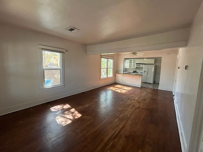 Building Photo - 1505 W Pierce St Rental