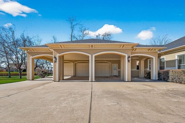 Photo - 4011 Westerdale Dr