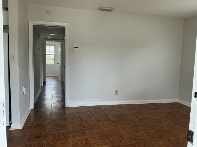 Photo - Cozy 3BR Near Cleveland Heights