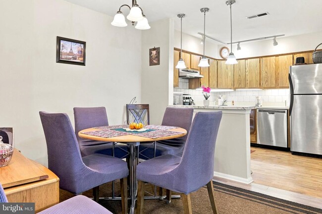 Photo - 53A W Bluebell Ln