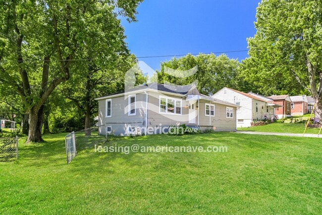26 Williams Blvd