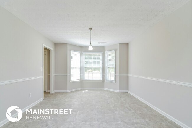 Photo - 2935 Emerson Lake Dr