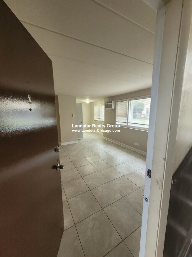 Photo - 3810 25th Ave Apartments Unit 2