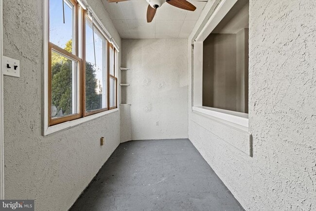 Photo - 307 Roxborough Ave