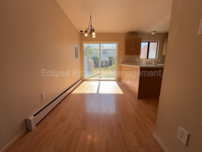 Photo - 3247 Main St Unit 3