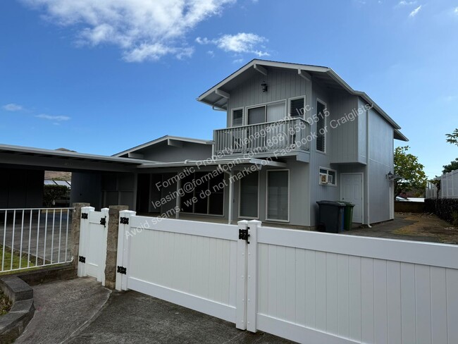 Building Photo - 1458 Humuula St Rental