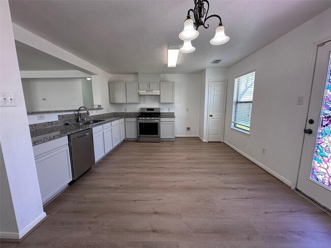 Photo - 3927 Brook Garden Ln