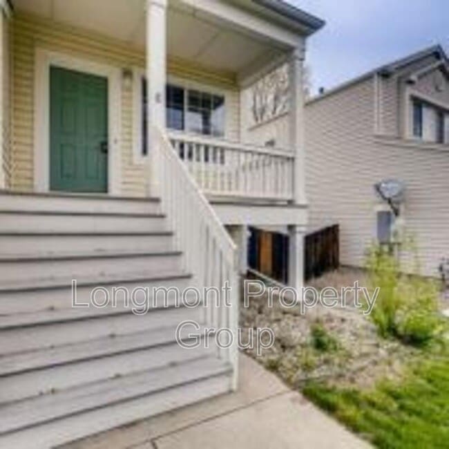 1921 Wildrose Dr