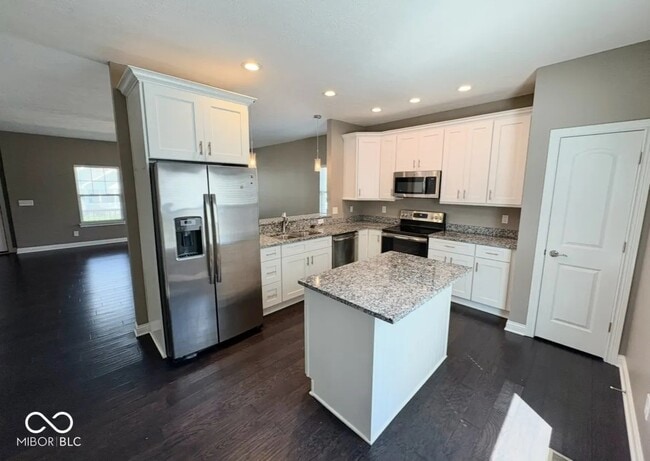 Building Photo - 6157 Winthrop Ave Rental