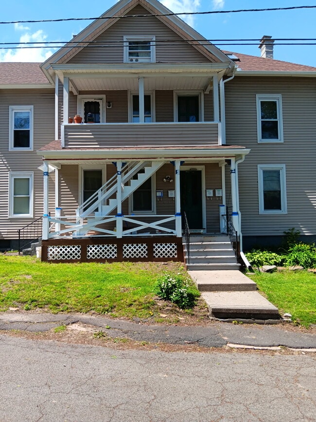 Photo - 162 Prospect Ave Unit #1