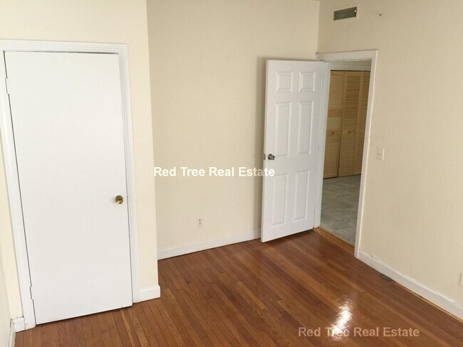 Photo - 1133 Commonwealth Ave Unit 3