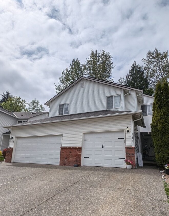 Mill Creek Townhome for Rent in June! Full... - Mill Creek Townhome for Rent in June! Full...
