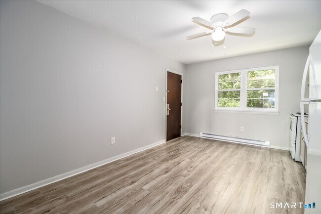 Photo - 96 Belair Dr Unit 96