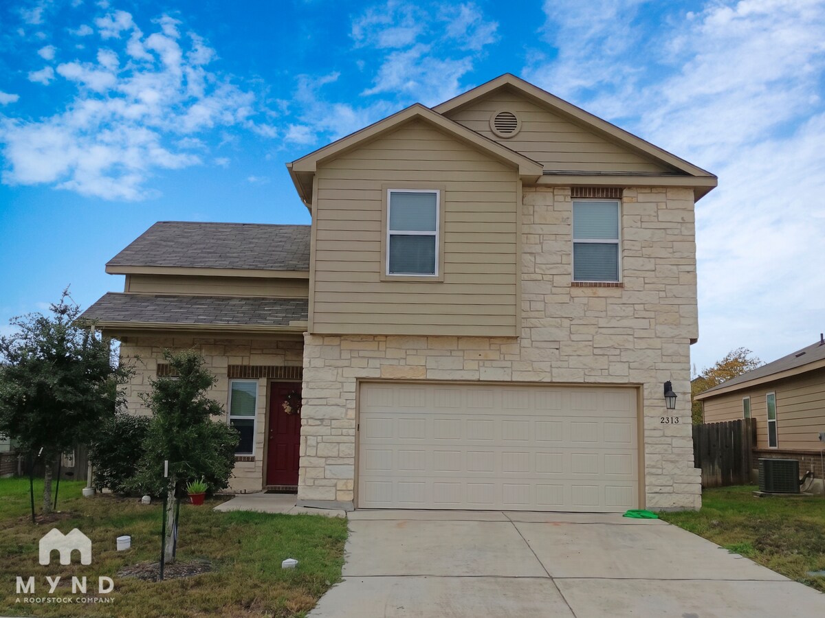 Photo - 3935 Turning Pine Edge