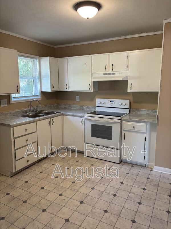 Photo - 2516 Kensington Dr E