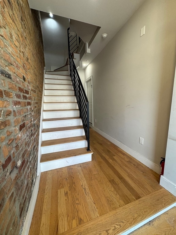 Building Photo - 169 Maverick St Unit 2