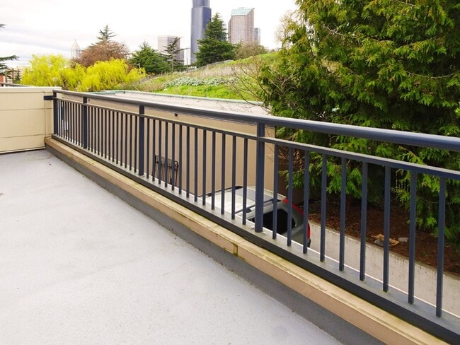 Photo - 1bd/1ba Seattle Condo Unit 608