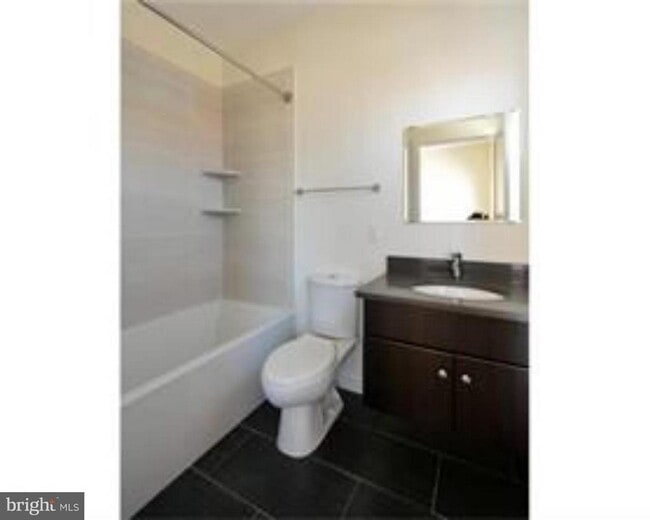 Photo - 624 N 11th St