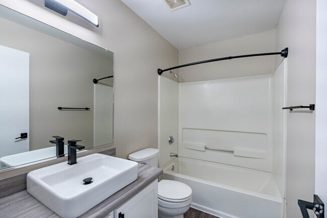 Photo - Elevate at 4400