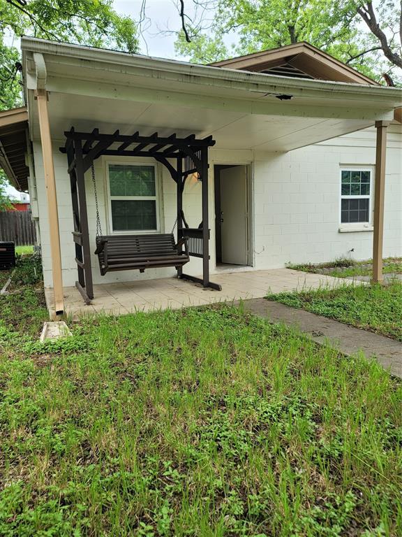 Building Photo - 904 Chote Ave