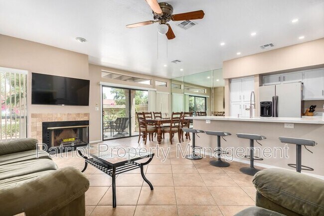 Building Photo - 9705-9705 E Mountain View Rd