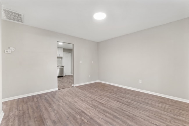 Photo - 116 S Budding Ave Unit A