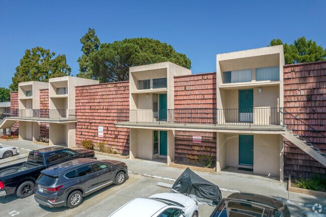 Photo - Serra Bella Apartments