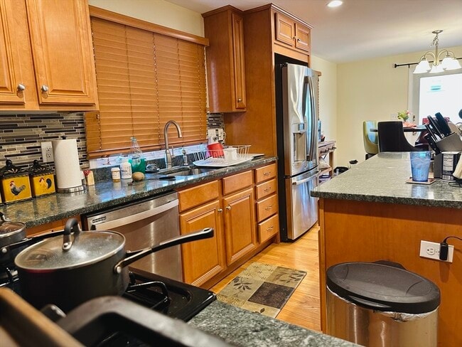 Photo - 209 Adams St