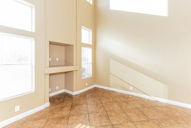 Photo - 7300 Lost Shadow Ct