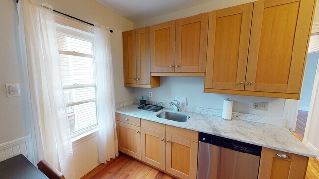 Photo - 26 Taft St Unit 3