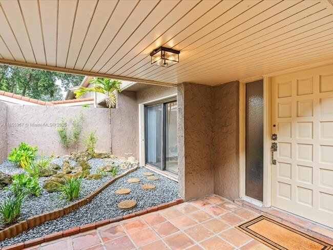Photo - 203 Bonnie Brae Way