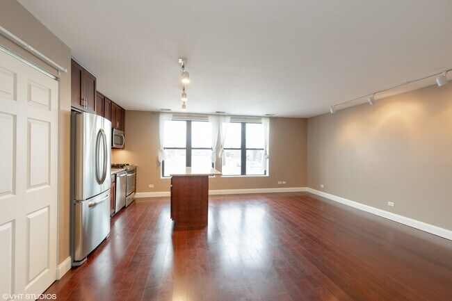 Photo - 1600 N Halsted St Unit 2I